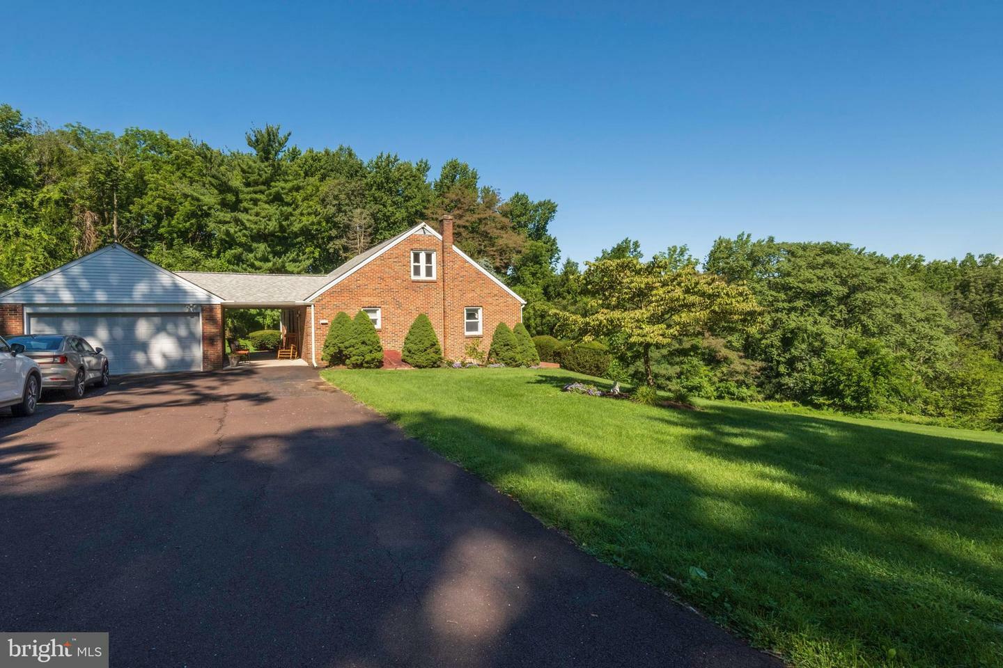 Property Photo: 168 Houck Road PA 19522