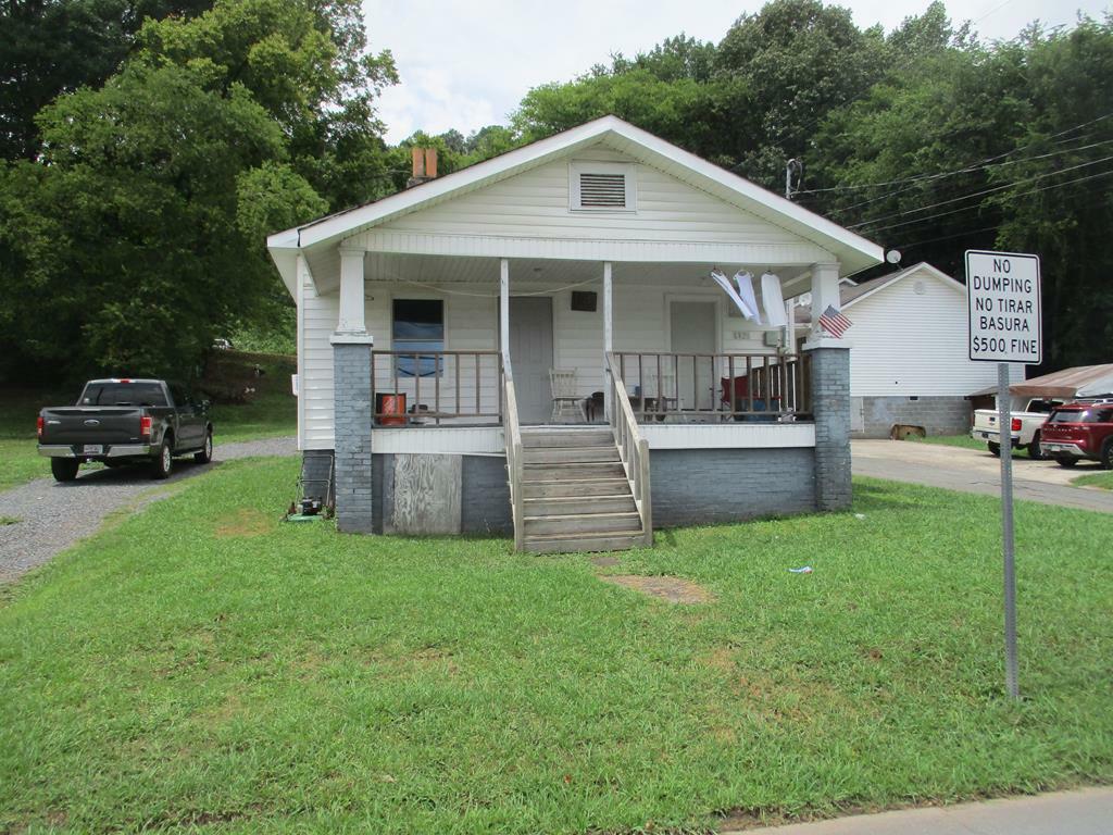 Property Photo:  1129 Hamilton Street  GA 30720 