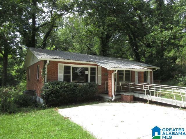 6409 Skyline Drive  Anniston AL 36206 photo