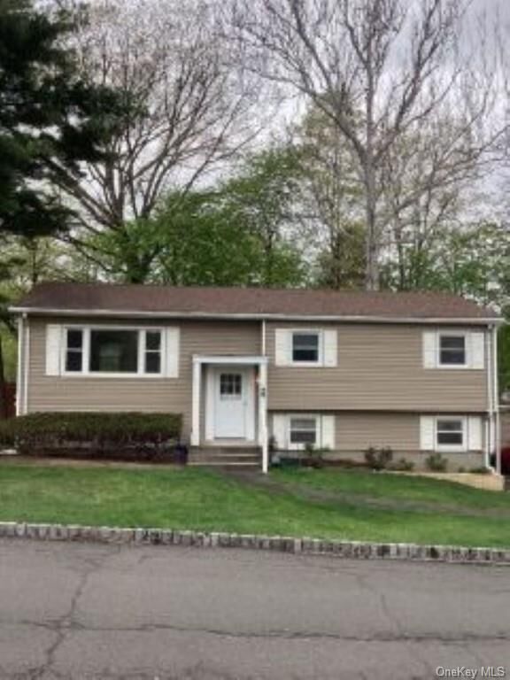 Property Photo:  37 Oxford Drive  NY 10989 