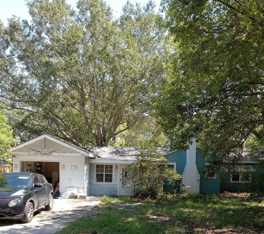 Property Photo:  7190 47th Avenue N  FL 33709 