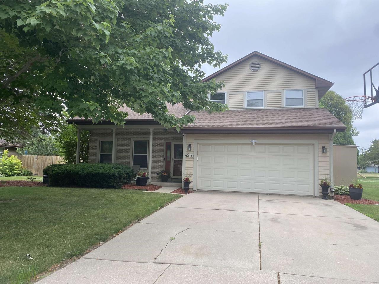 Property Photo: 4235 Valencia Drive WI 53546