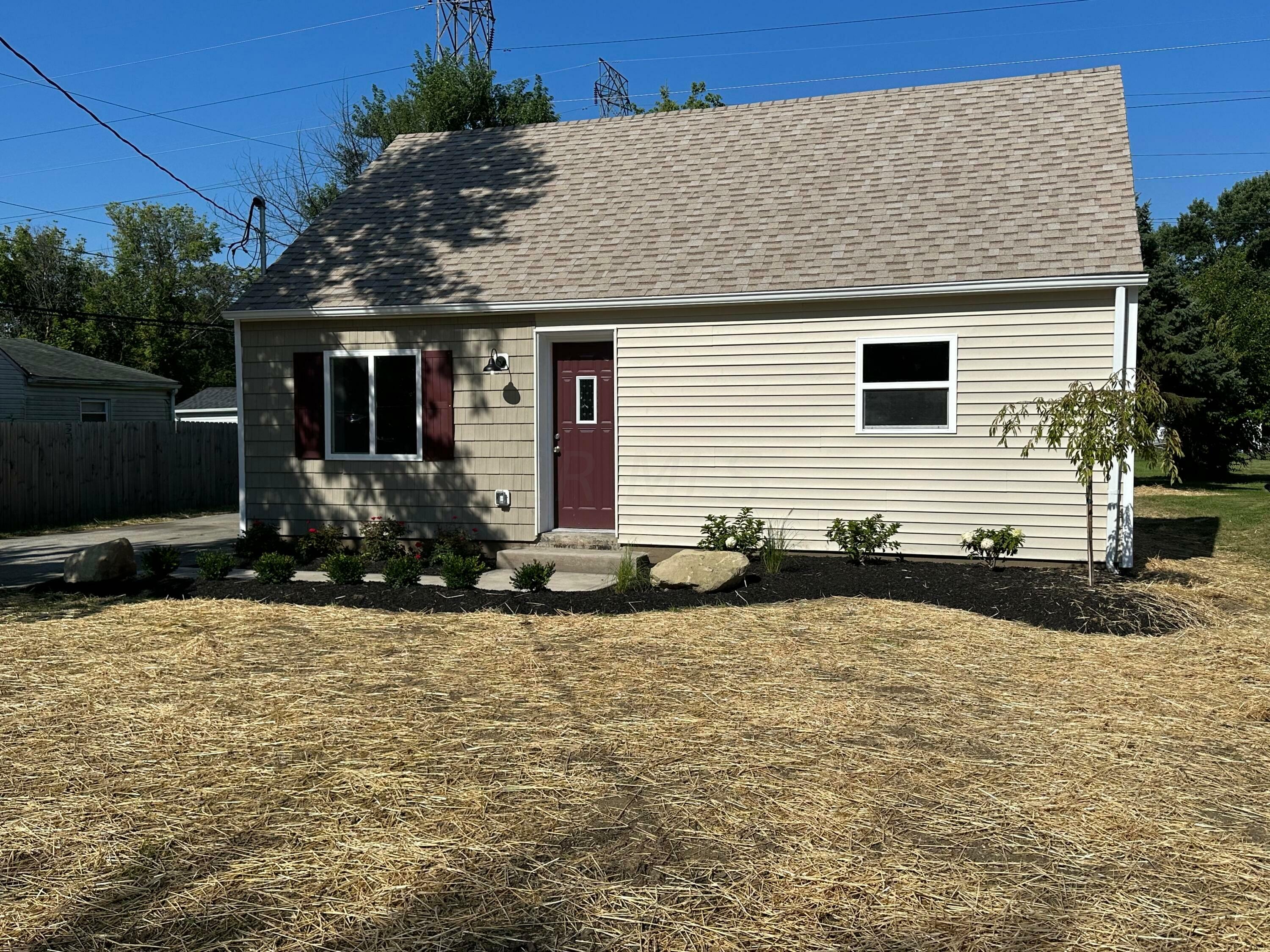 Property Photo: 2449 Wilson Avenue OH 43207