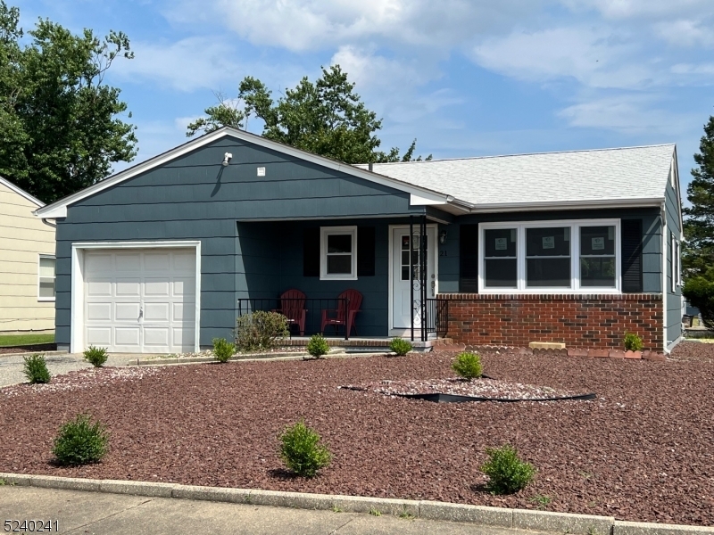 Property Photo: 21 Coventry Rd NJ 08757