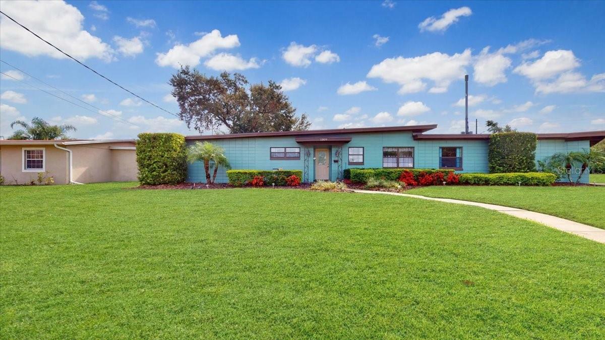 Property Photo: 1009 Marabon Avenue FL 32806