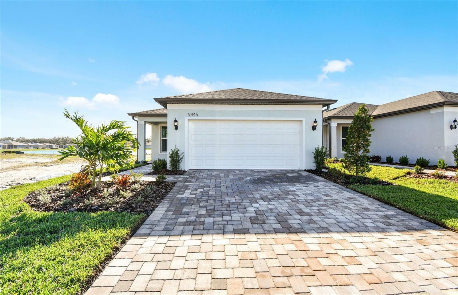 Property Photo:  9446 Ballaster Pointe Loop  FL 34219 