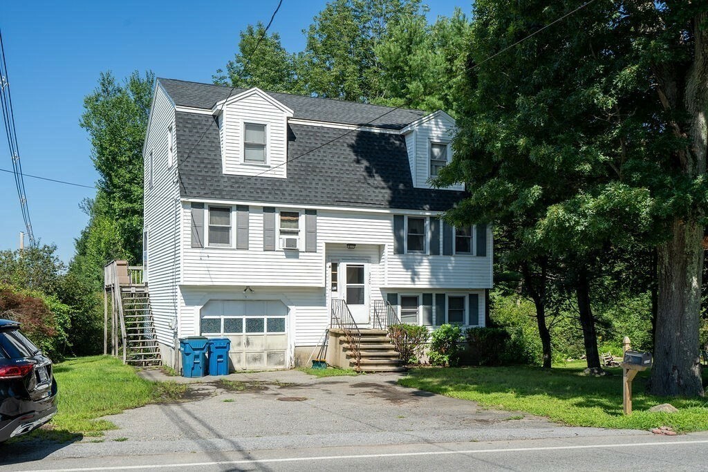 Property Photo:  320 North St  MA 01876 