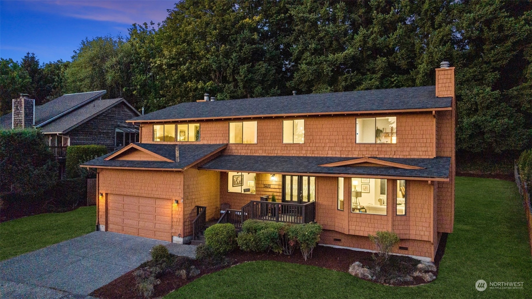 Property Photo:  5400 Highland Drive  WA 98006 