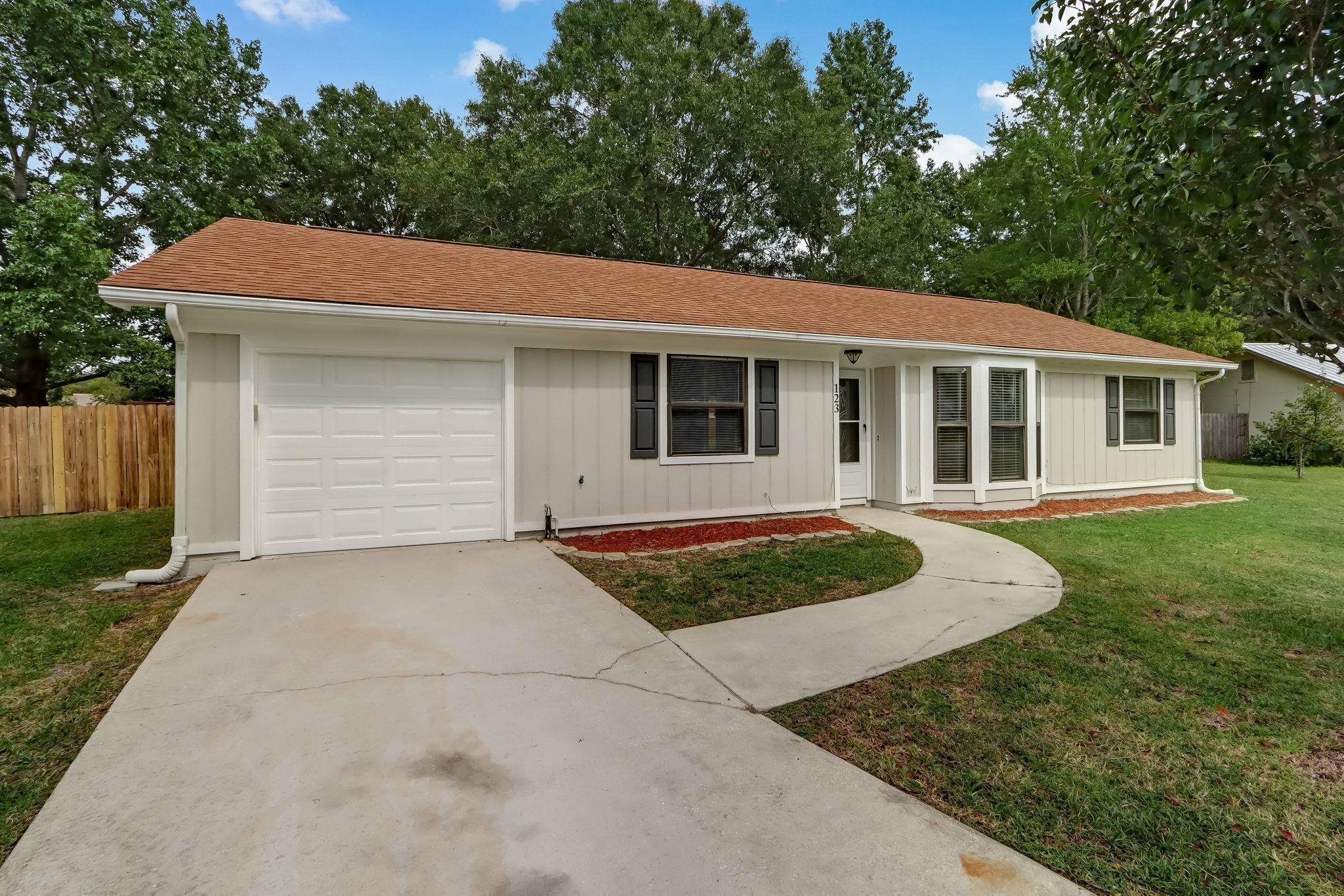 Property Photo: 123 Natchez Court GA 31558