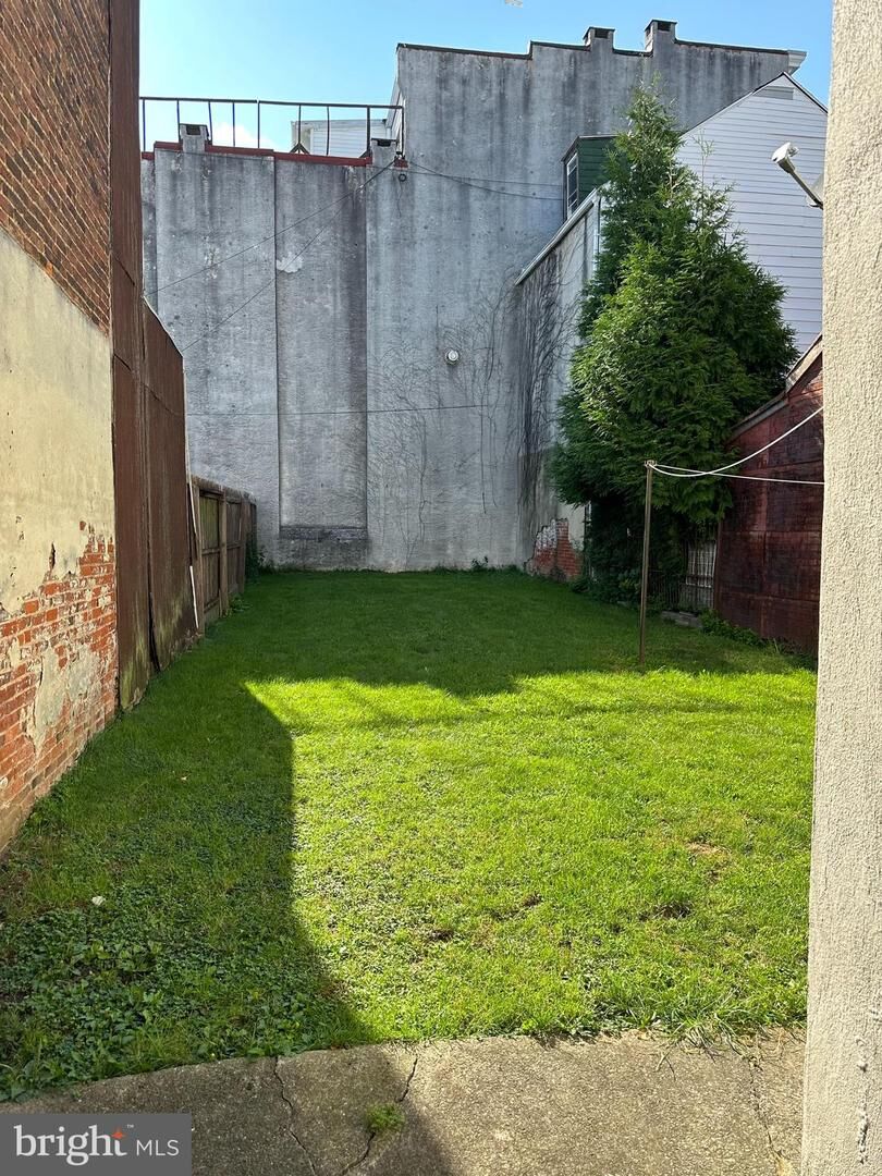 Property Photo: 202 S 9th Street PA 19602
