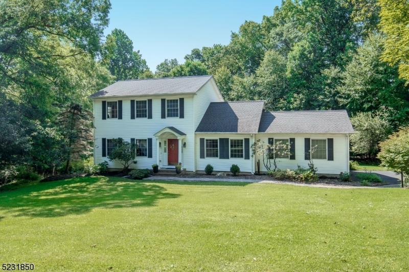 Property Photo: 2 Gary Ct NJ 07836