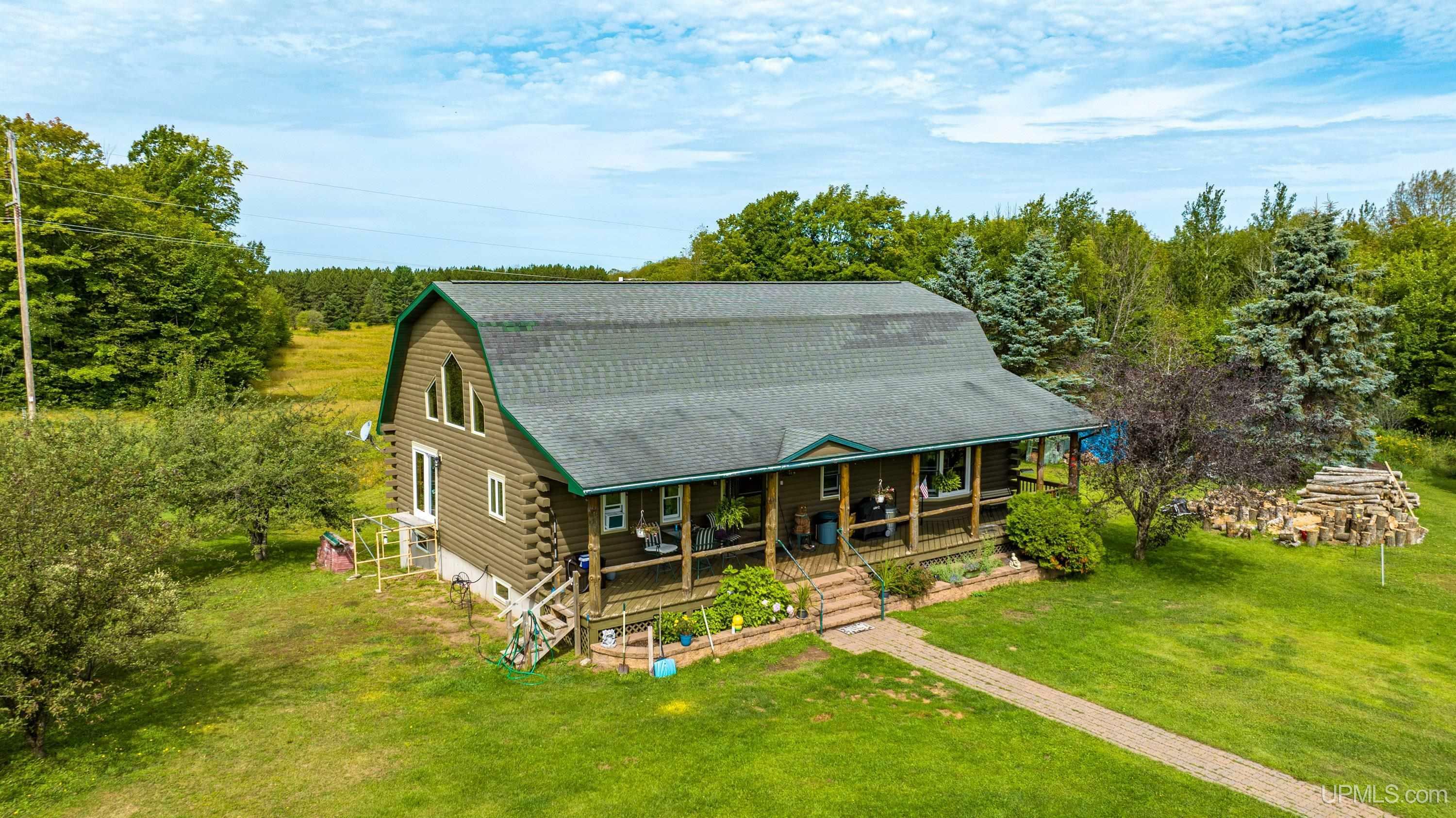 Property Photo: 17680 Springbrook MI 49905