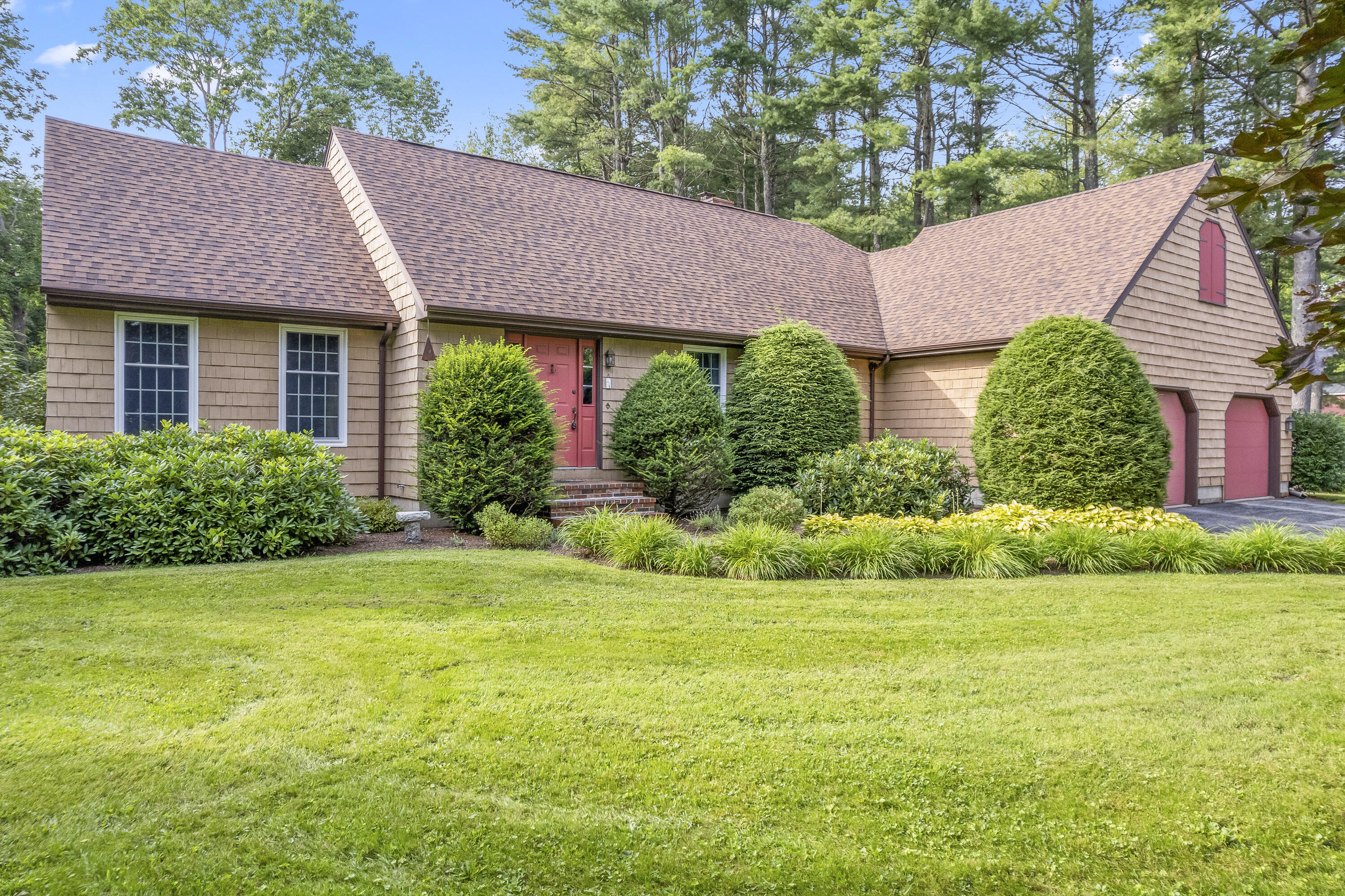 Property Photo:  22 Rejane Avenue  ME 04240 