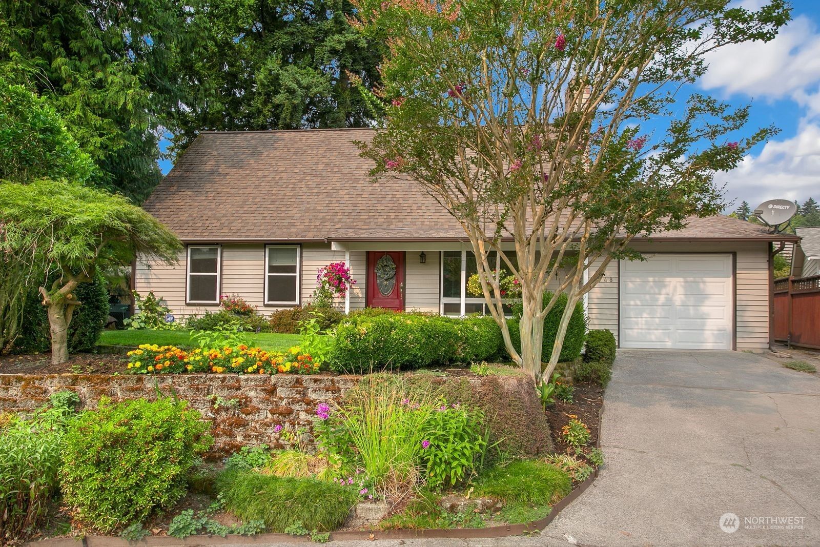 Property Photo:  9748 NE 126th Place  WA 98034 