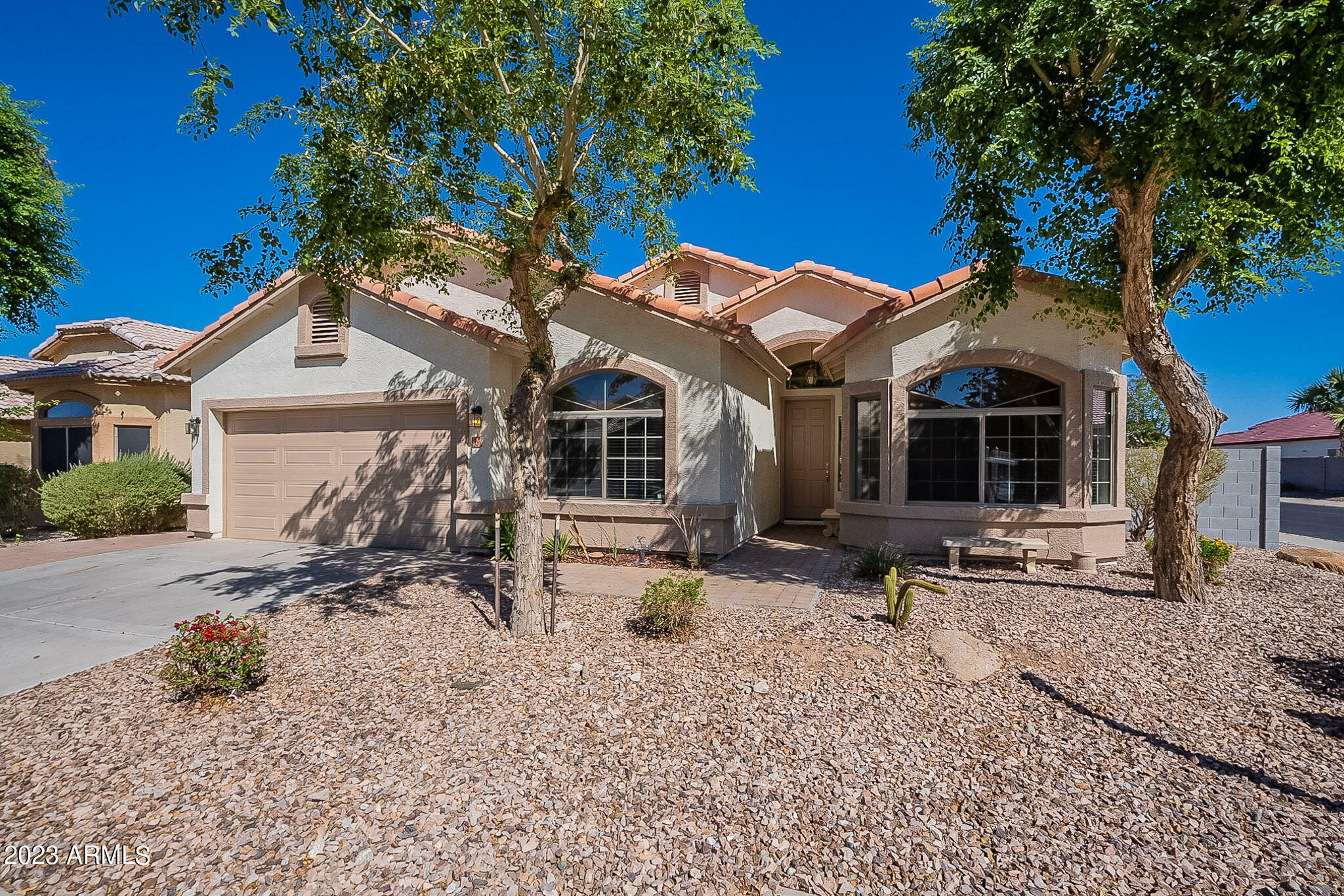 Property Photo:  1020 W Samantha Way  AZ 85041 