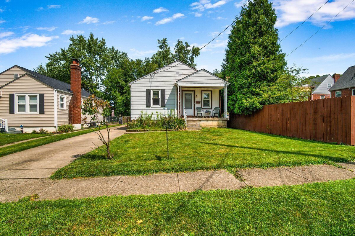 Property Photo:  4128 Hoffman Avenue  OH 45236 