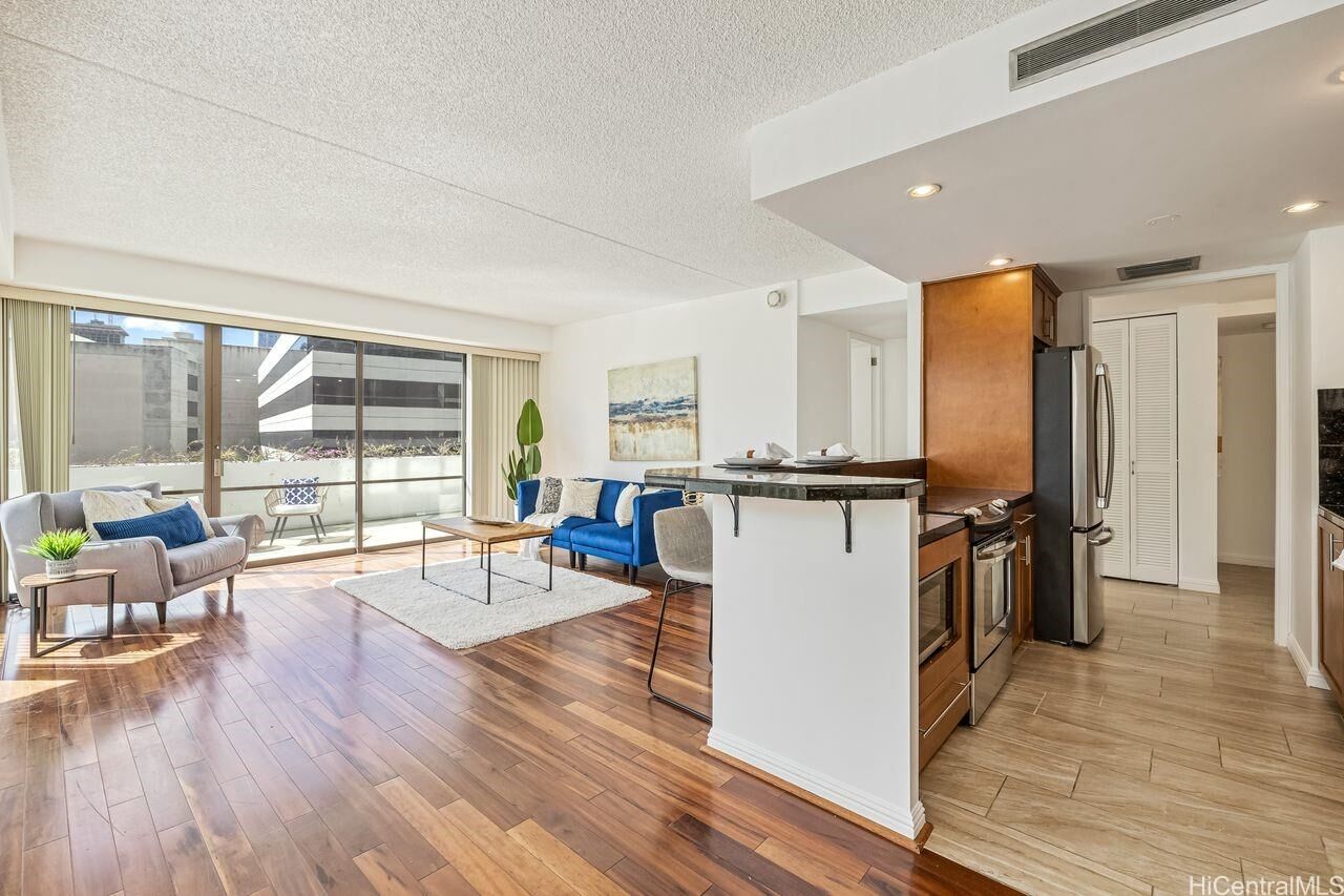 Property Photo:  700 Richards Street 706  HI 96813 