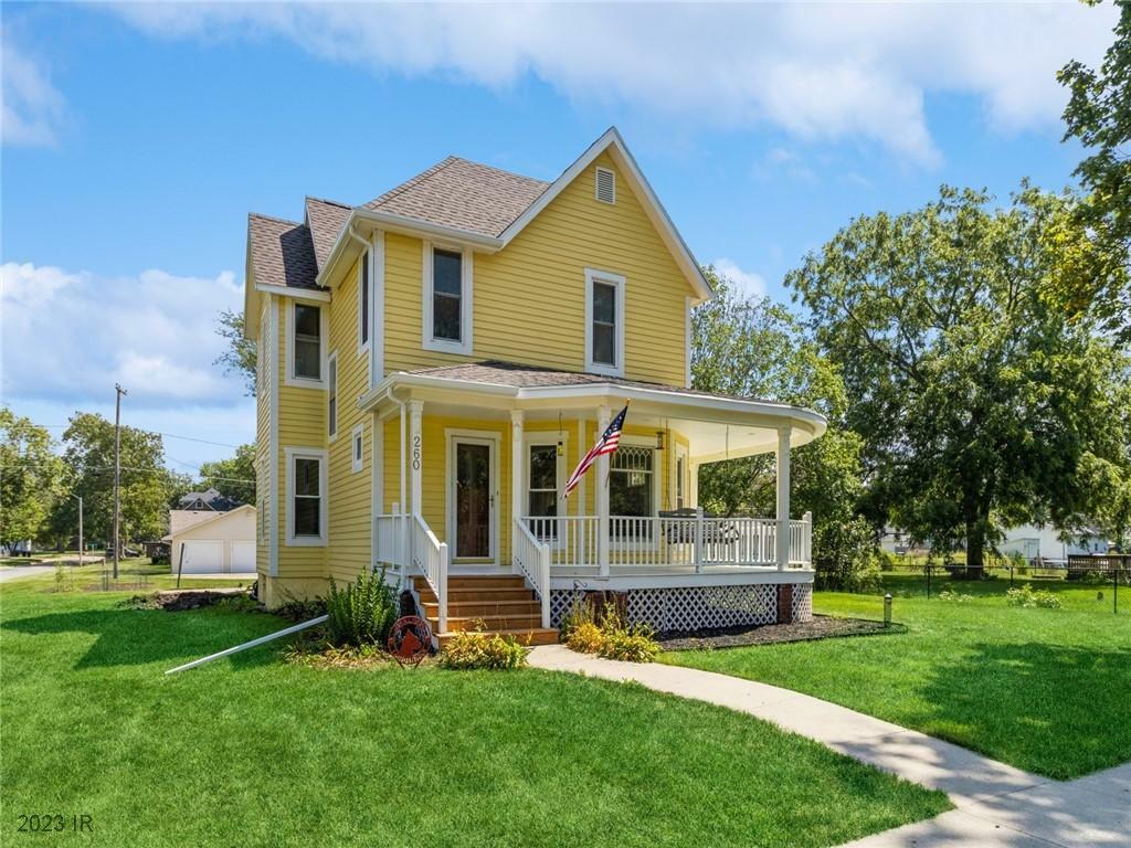 Property Photo:  260 NE Maple Avenue  IA 50072 