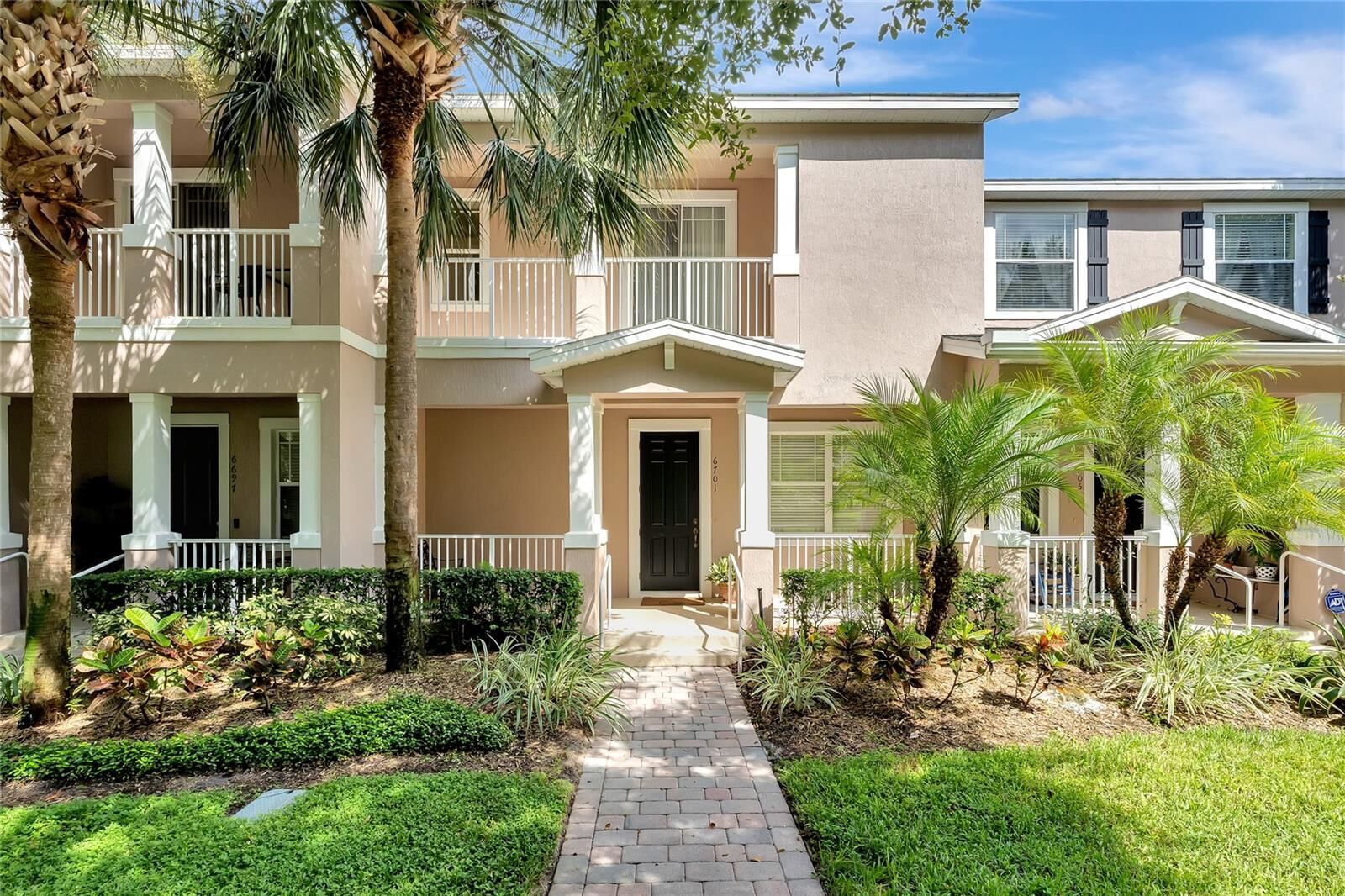 Property Photo:  6701 Helmsley Circle  FL 34786 