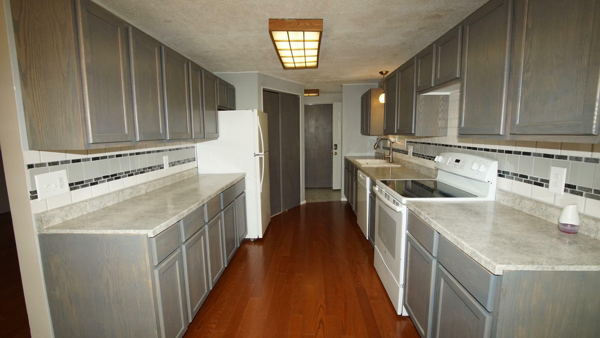 Property Photo: 1117 E Richway Drive MN 56007