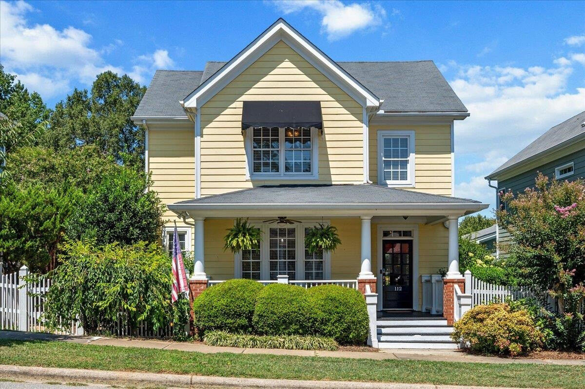 Property Photo: 112 Kingsport Road NC 27540
