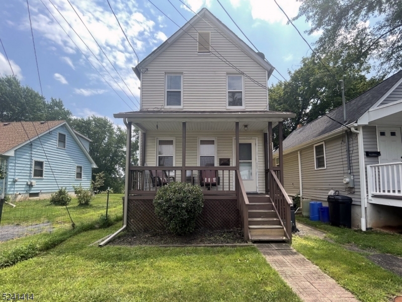 Property Photo:  1327 Roosevelt Ave  NJ 08835 