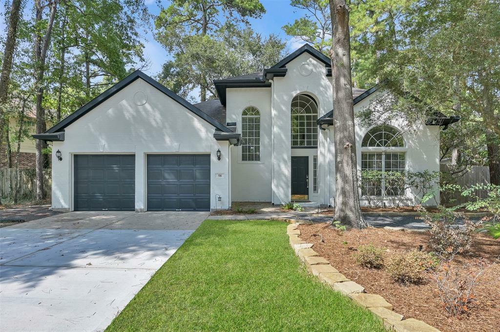 Property Photo: 58 S Acacia Park Circle TX 77381