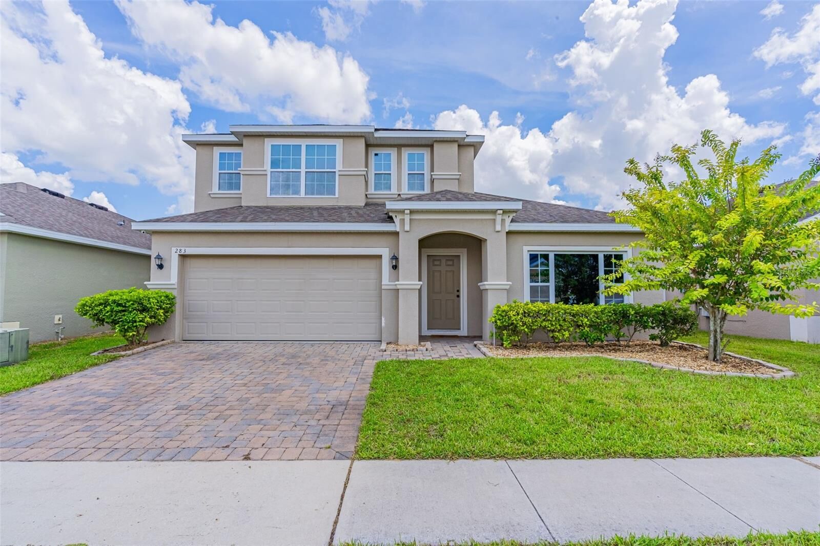 Property Photo: 283 Williamson Drive FL 33897