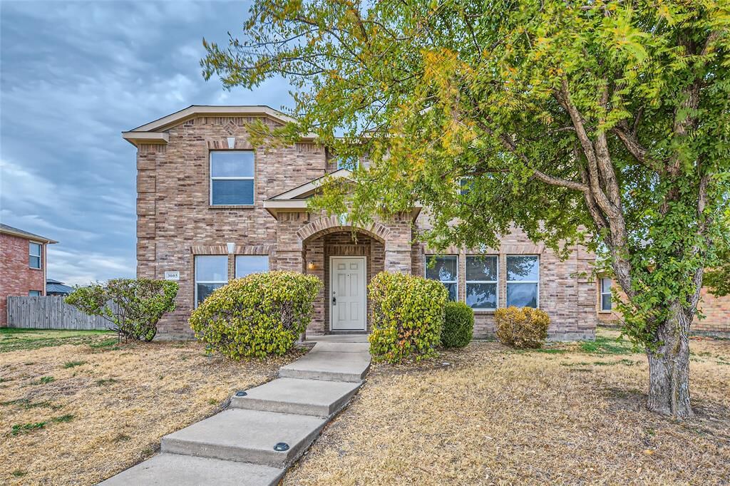 Property Photo:  3005 Helen Lane  TX 75181 