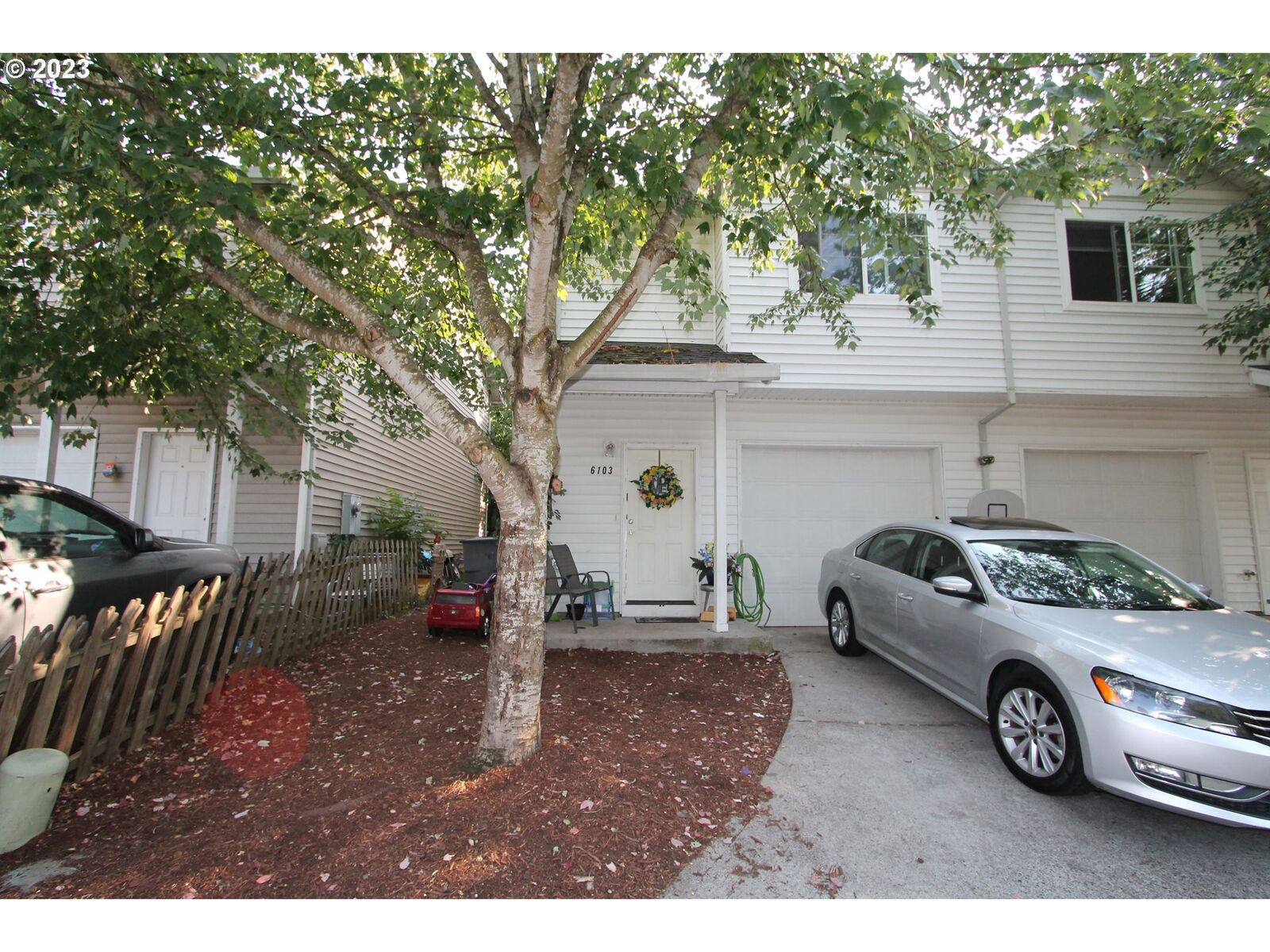 Property Photo:  6103 NE 33rd Cir  WA 98661 