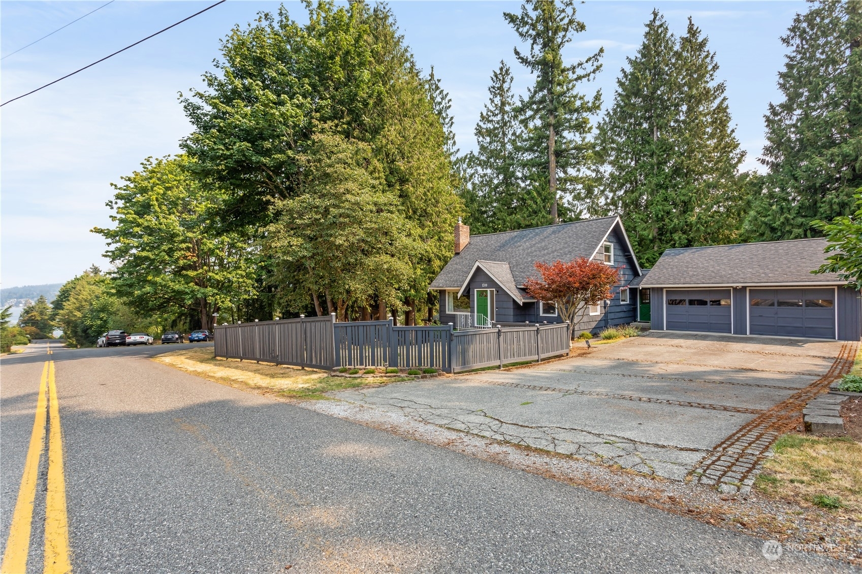 Property Photo:  1310 Lakewood Lane  WA 98229 