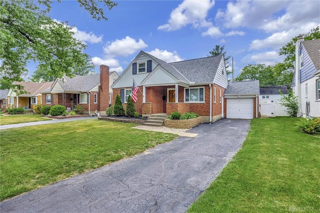 Property Photo: 7257 Chetbert Drive OH 45236
