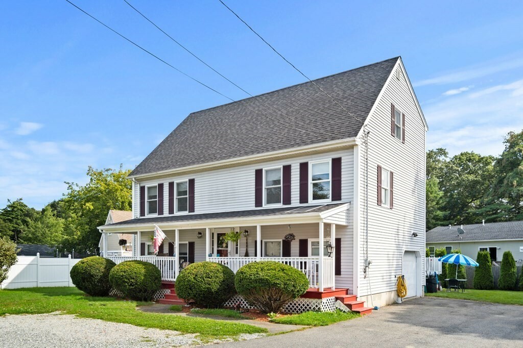 Property Photo:  72 Beach Rd  MA 01952 