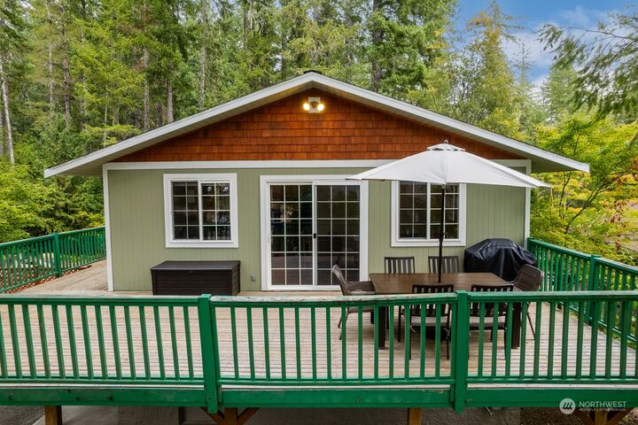 Property Photo: 41 N Fairway Drive E WA 98548