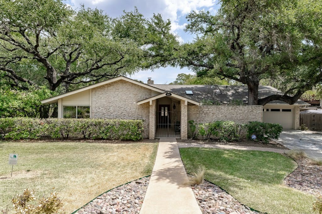 Property Photo:  11647 River Oaks Trail  TX 78753 