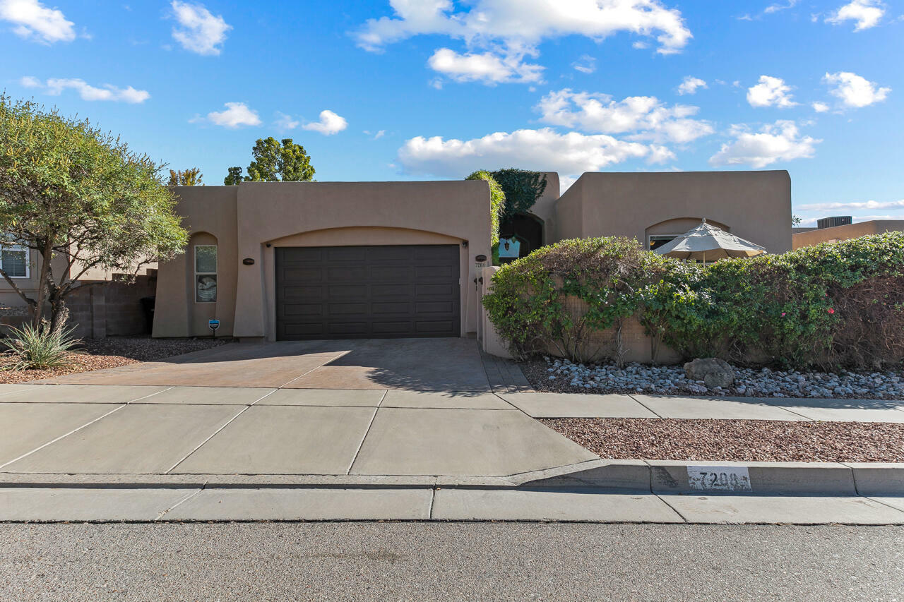 Property Photo:  7208 Hawthorn Avenue NE  NM 87113 