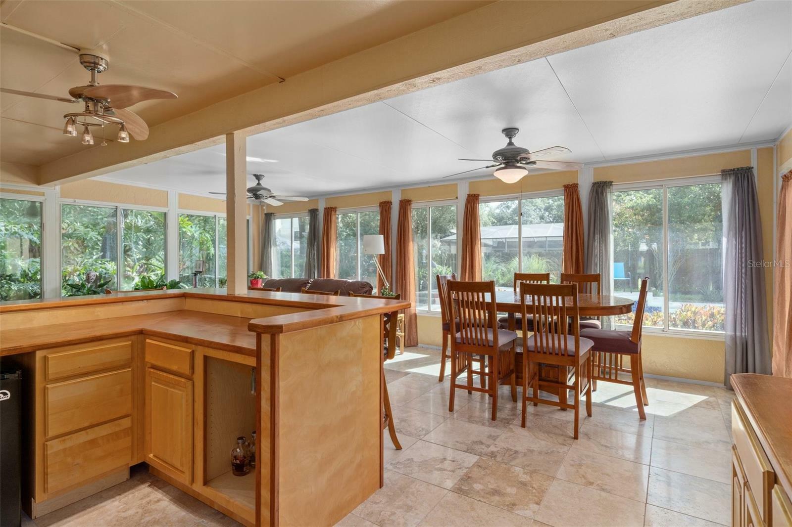 Property Photo:  3906 Rosedale Drive  FL 33511 