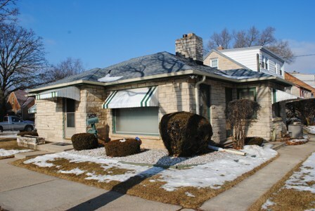 Property Photo:  4400 N 39th St  WI 53209 