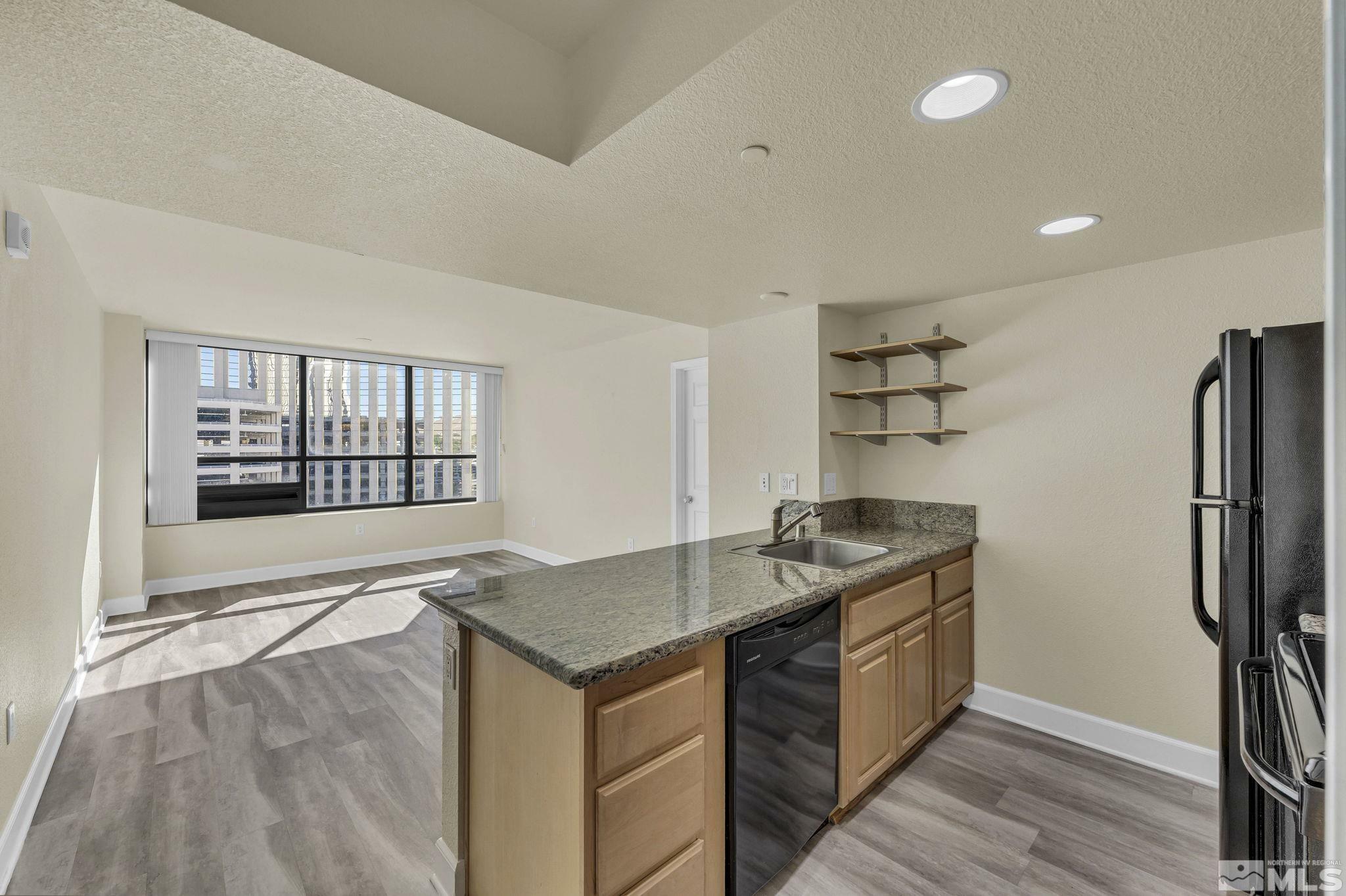 Property Photo:  450 N Arlington Ave Unit 1107  NV 89503 