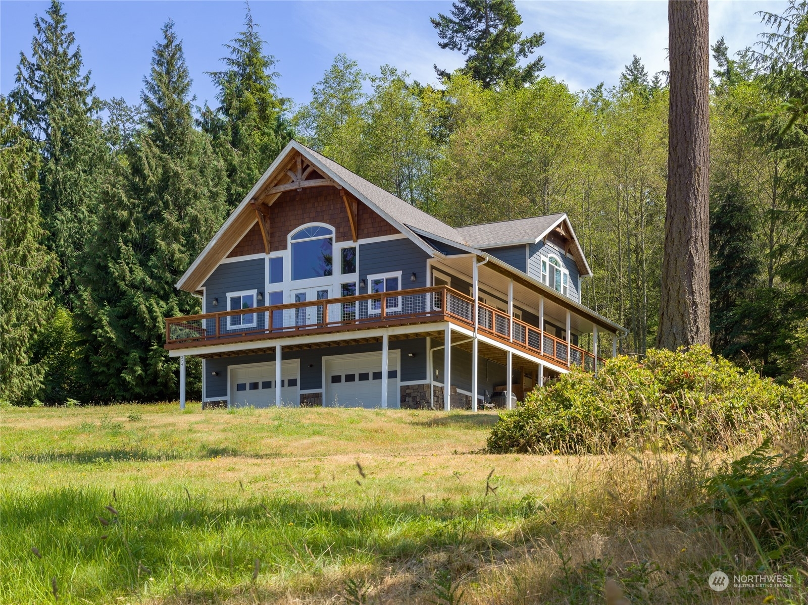 Property Photo:  224 Mariner Dr  WA 98261 