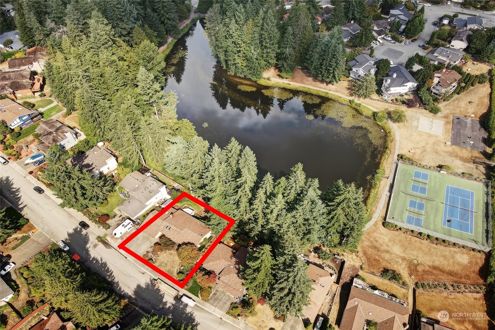 Property Photo:  3325 107th Street SE  WA 98208 