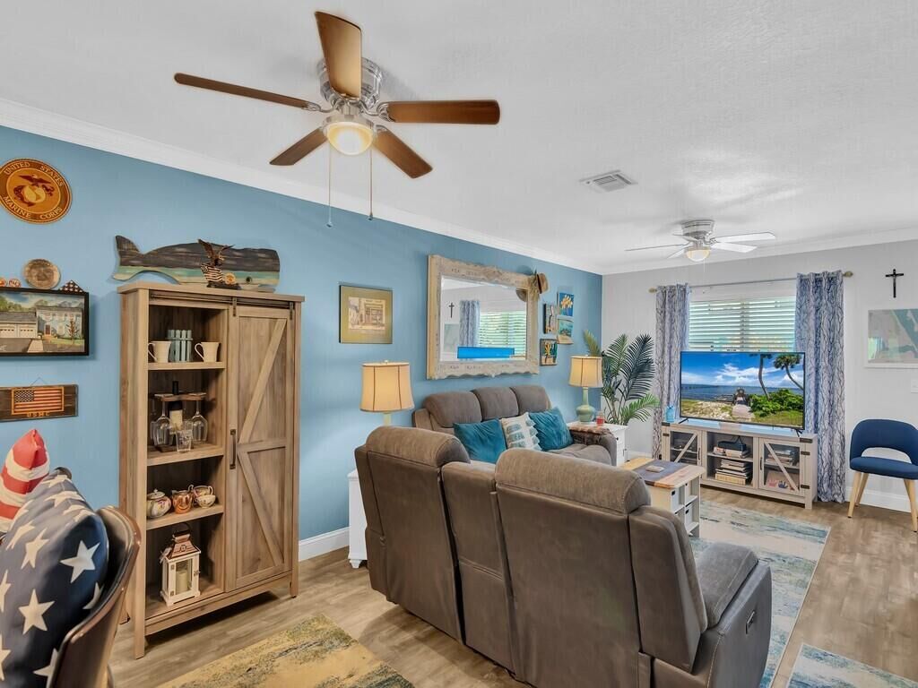 Property Photo:  13515 S Indian River Drive 705  FL 34957 