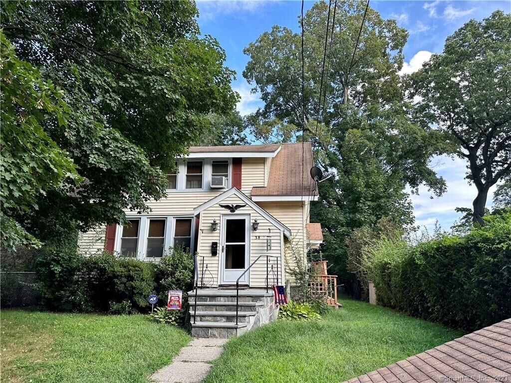 Property Photo:  38 Aiken Street  CT 06851 