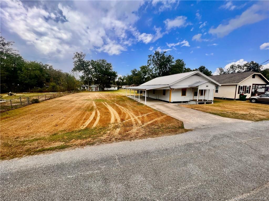 Property Photo: 1015 Alvin Street LA 70663