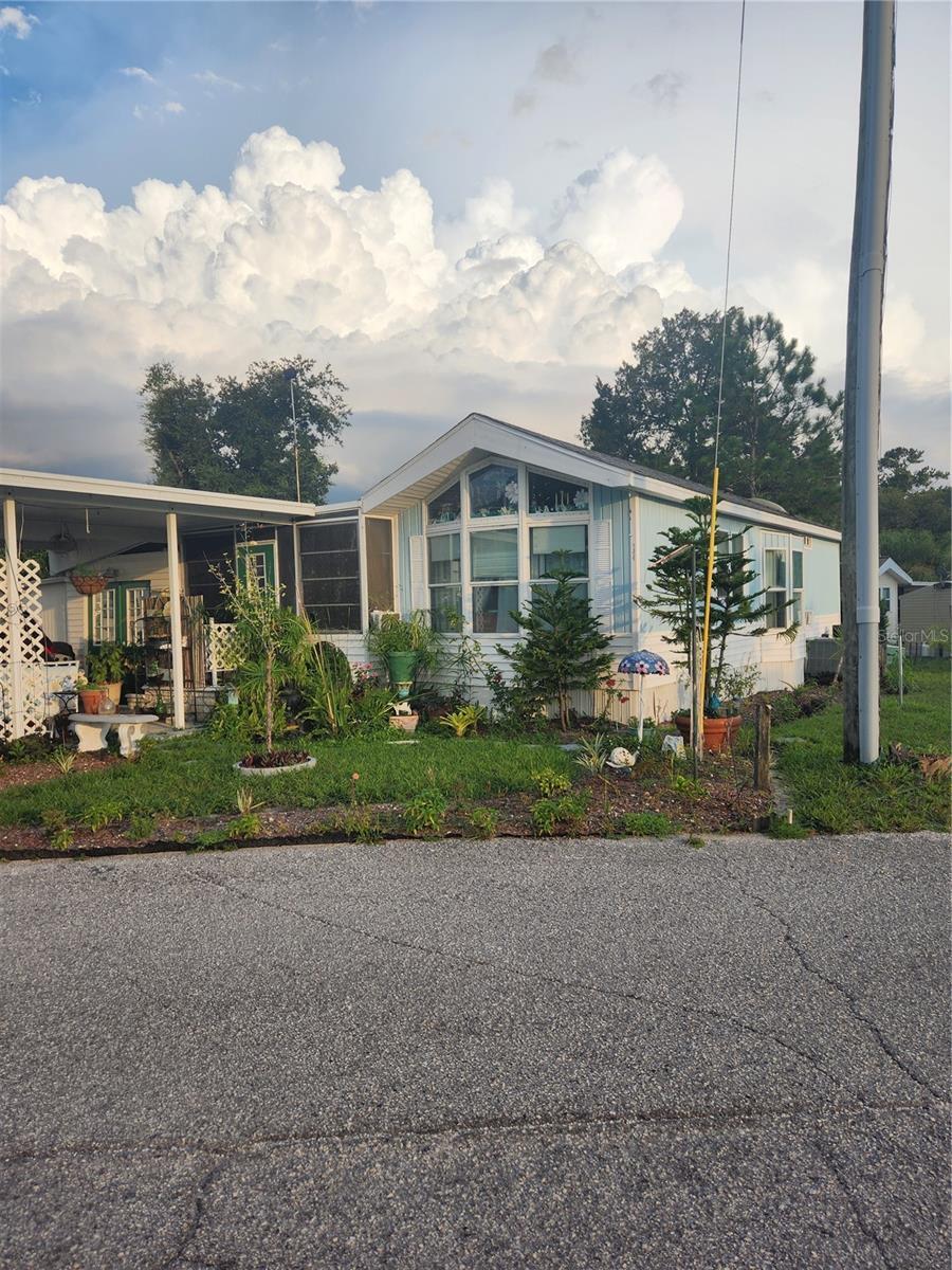 9354 Grizzly Bear Lane  Weeki Wachee FL 34613 photo