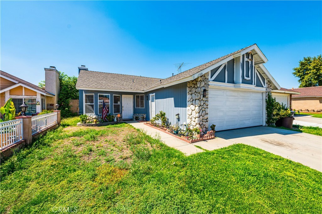 Property Photo:  2364 Wilson Avenue  CA 92571 