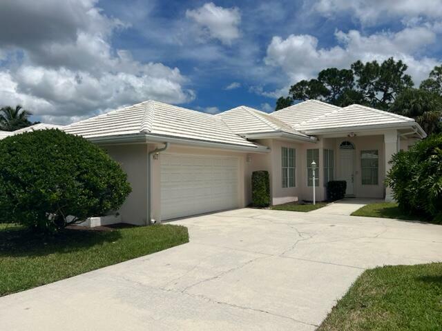 Property Photo:  429 SW Fairway Landing  FL 34986 