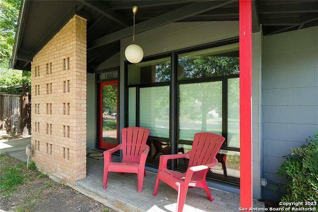 Property Photo: 1502 Corona TX 78723