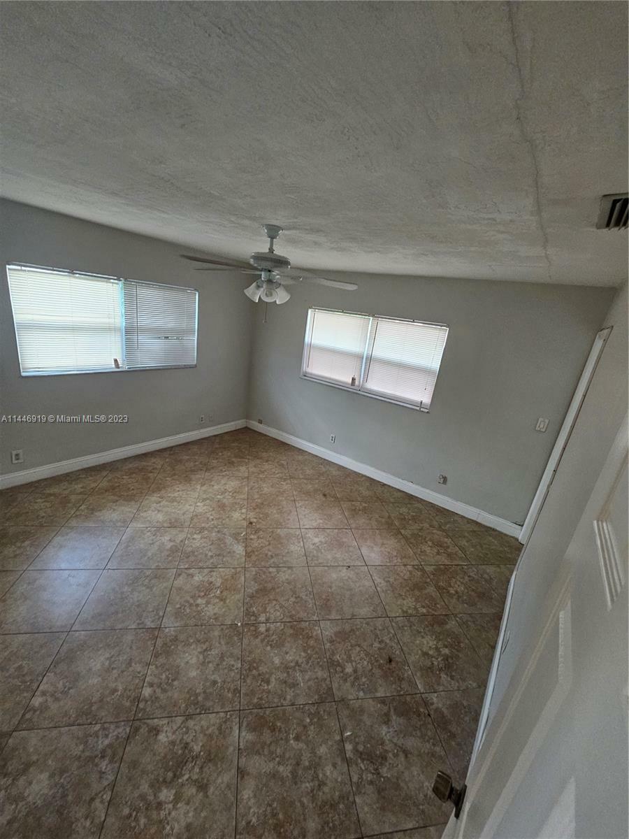 Property Photo:  7805 NW 71st St 2  FL 33321 