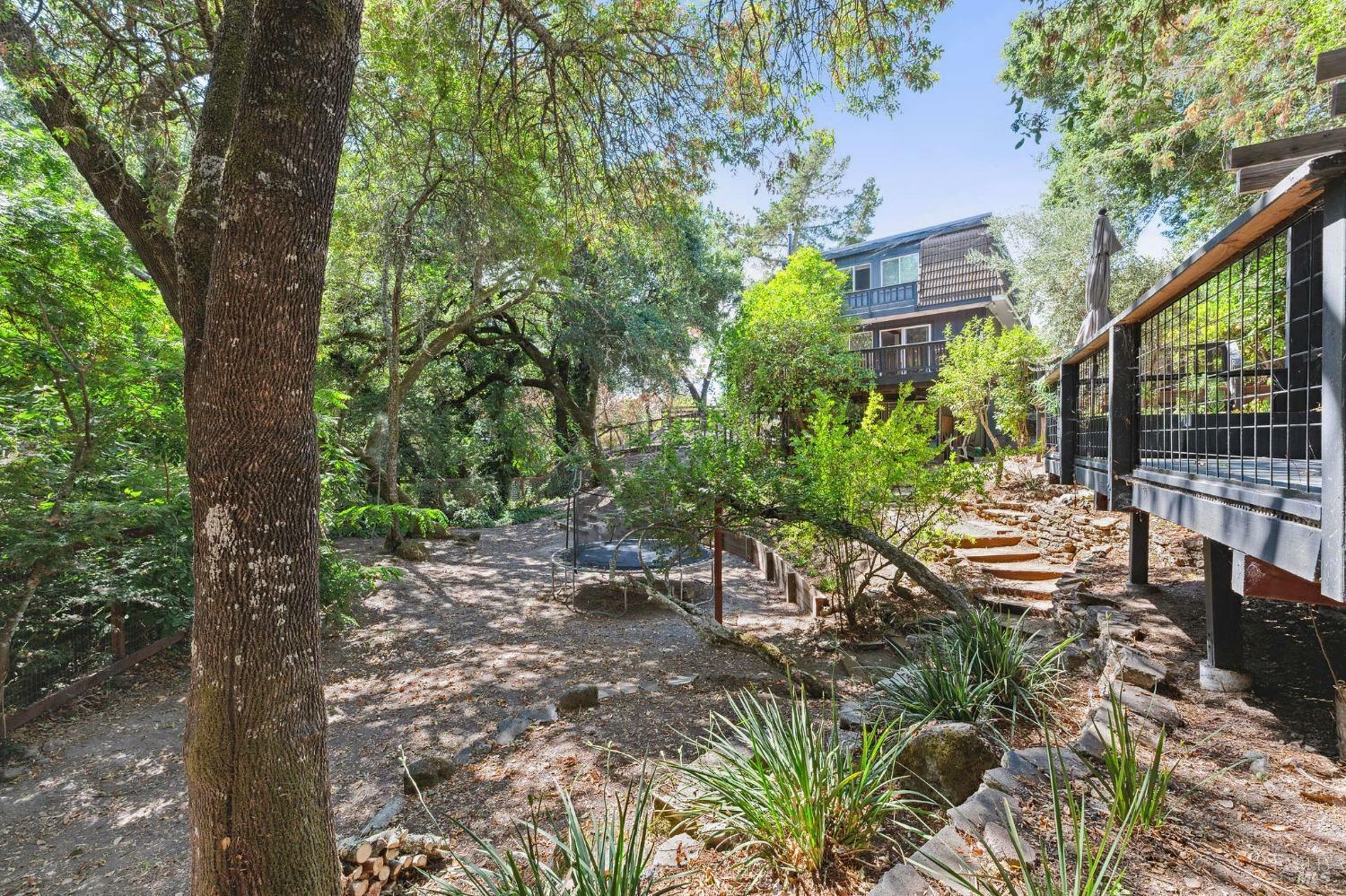 Property Photo:  2024 Thornsberry Road  CA 95476 